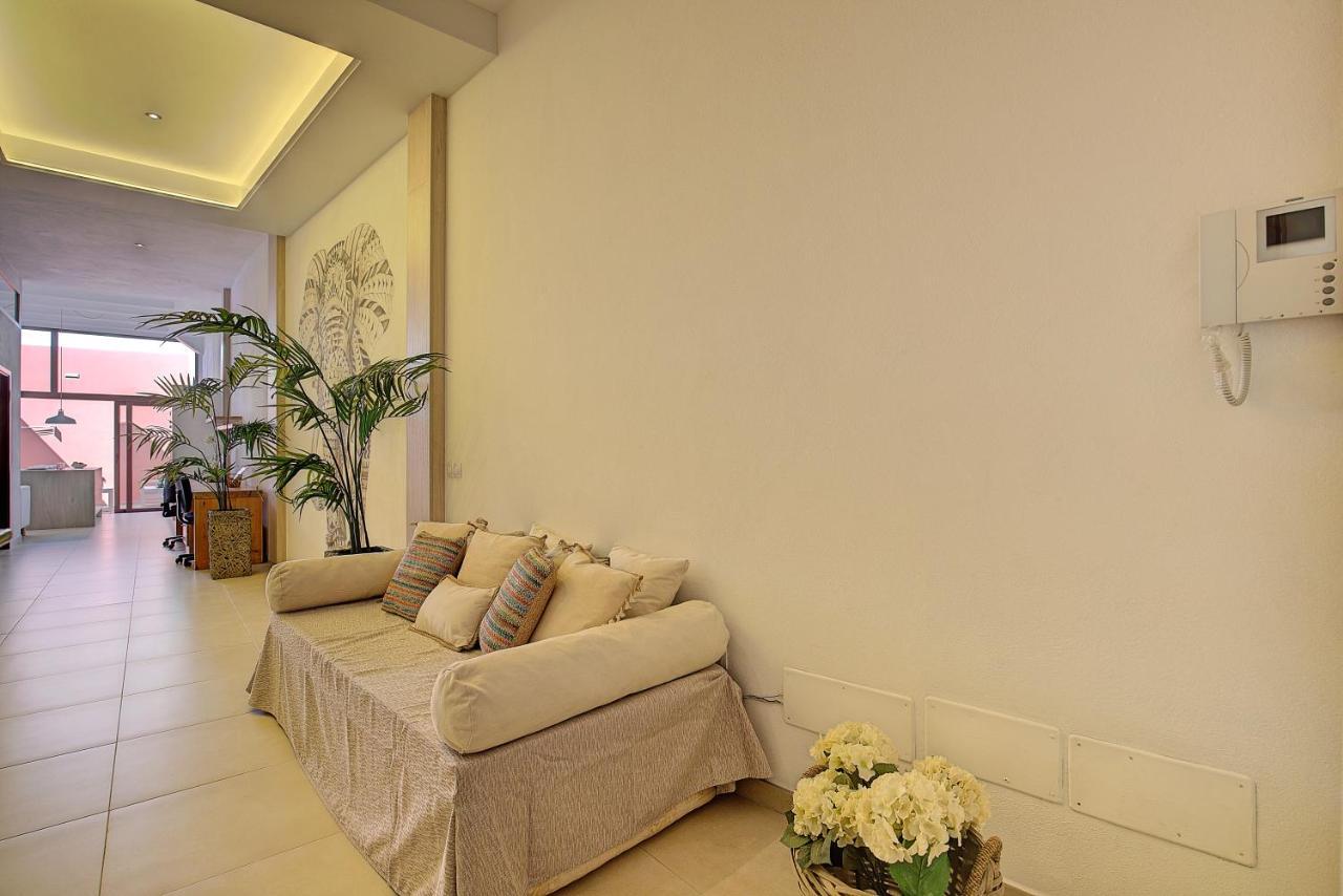 Elita Apartment Los Llanos De Aridane Luaran gambar